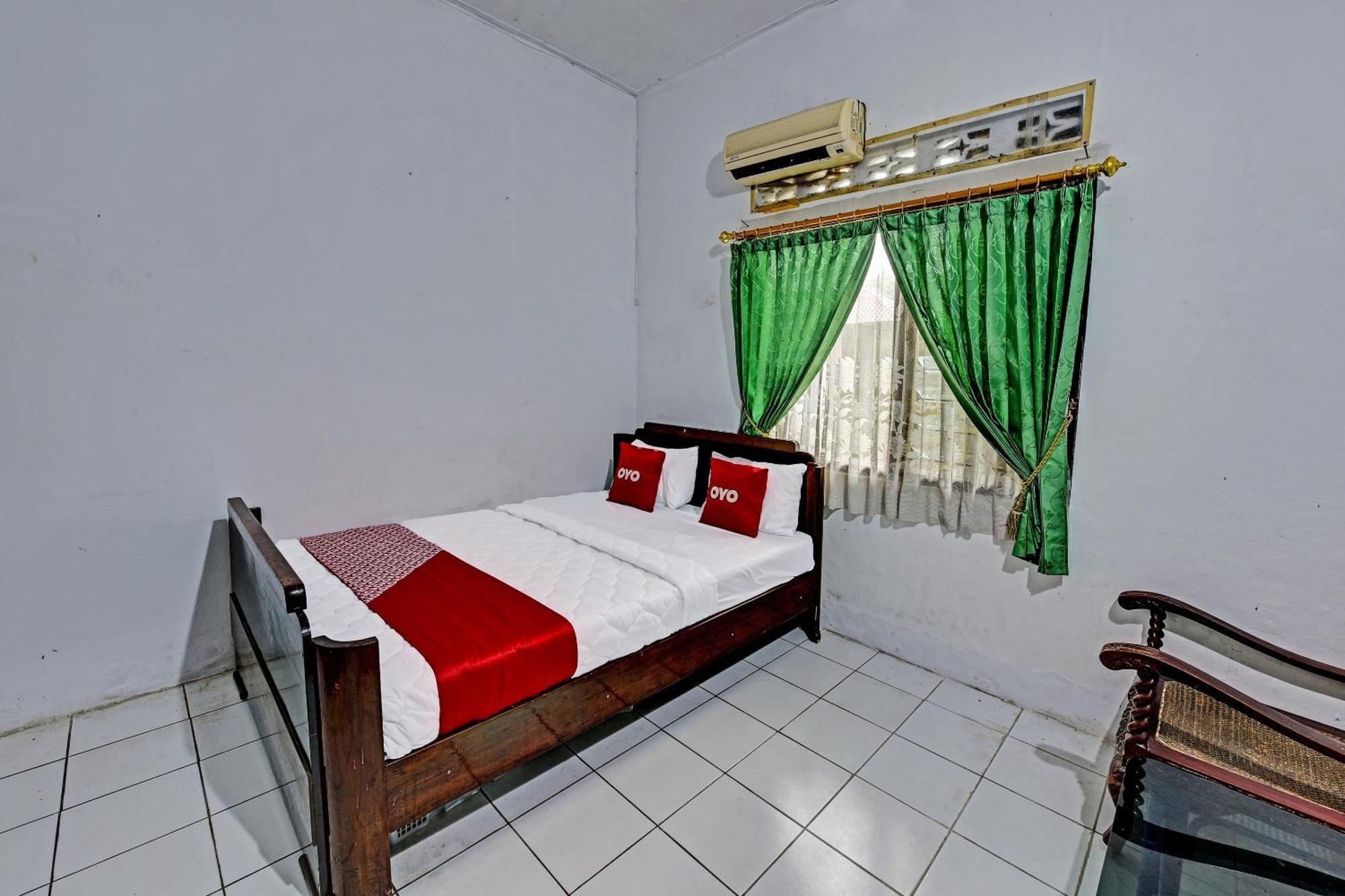 Spot On 91372 Wisma Bulin Purwokerto Esterno foto
