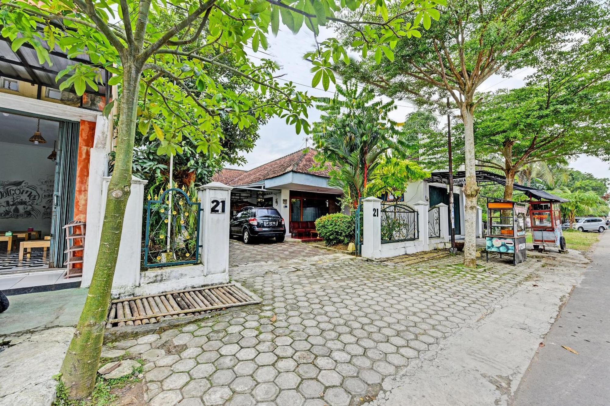 Spot On 91372 Wisma Bulin Purwokerto Esterno foto